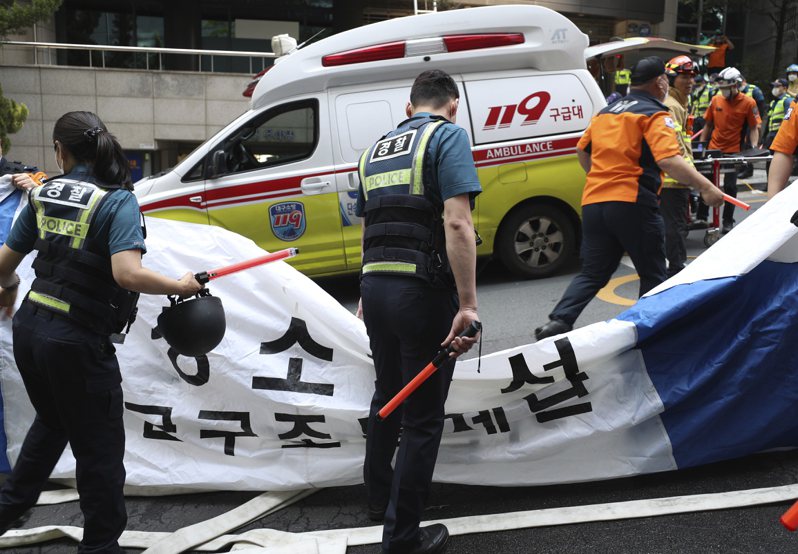 南韓大邱市一棟律師事務所大樓今天上午傳出火警，目前已知至少7人死亡、46人受傷。美聯社