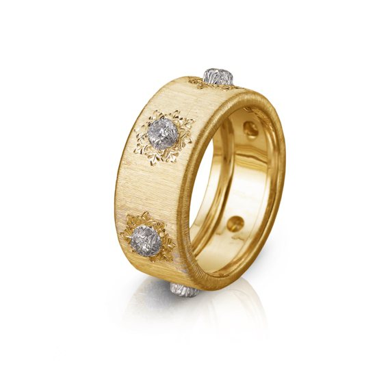 Macri Classica系列黃金鑽石戒指，16萬元。圖 / Bucellati提供