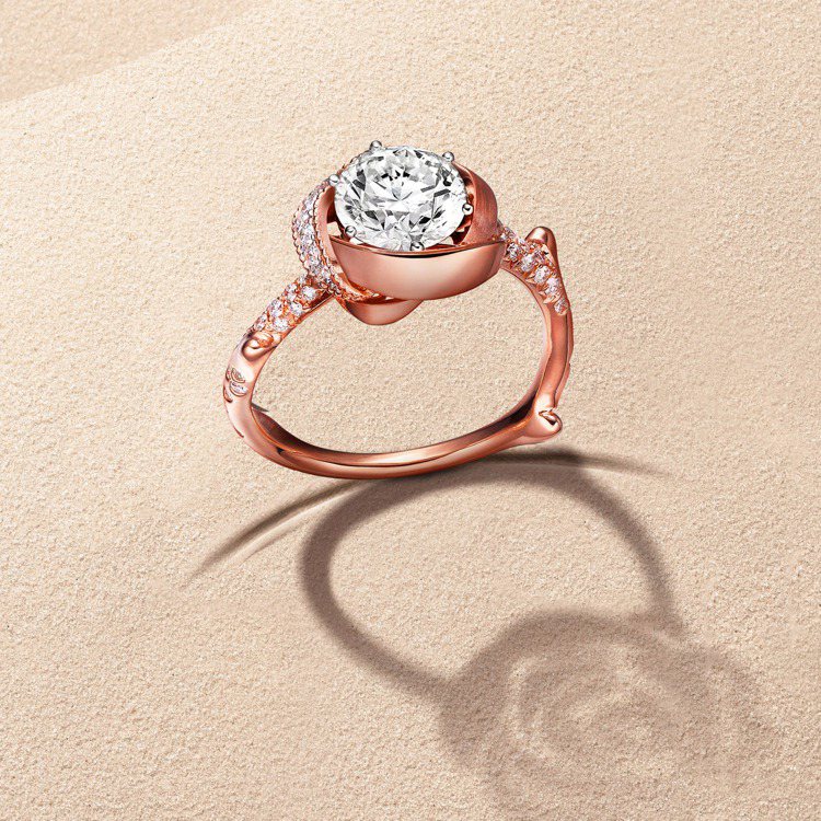 林曉同珠寶「我的玫瑰」求婚戒，15萬4,000元起。圖／林曉同珠寶提供