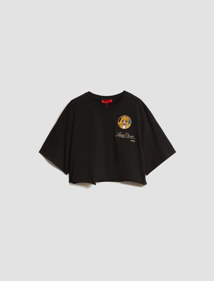 Lady Oscar刺繡短版T-shirt，6,900元。圖／MAX&Co.提供