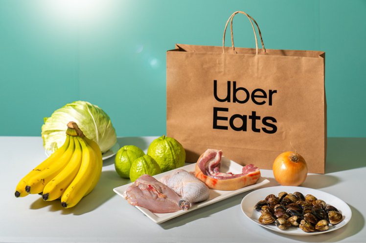 Uber Eats統計，傳統市場外送熱門點購食材為高麗菜、洋蔥、香蕉、芭樂、五花...