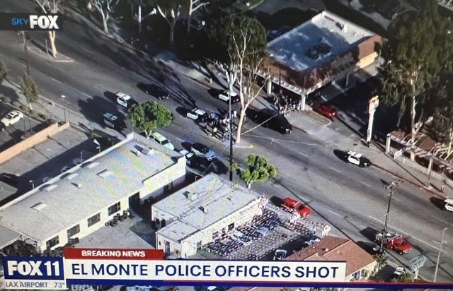 洛杉矶县艾尔蒙地（El Monte）14日傍晚发生枪击案，两名服务于艾尔蒙地警局的警员被枪手开枪射伤送医，目前情况危险。官员说，一名嫌疑人也被枪击中，当场死亡。（Fox11截图）(photo:UDN)