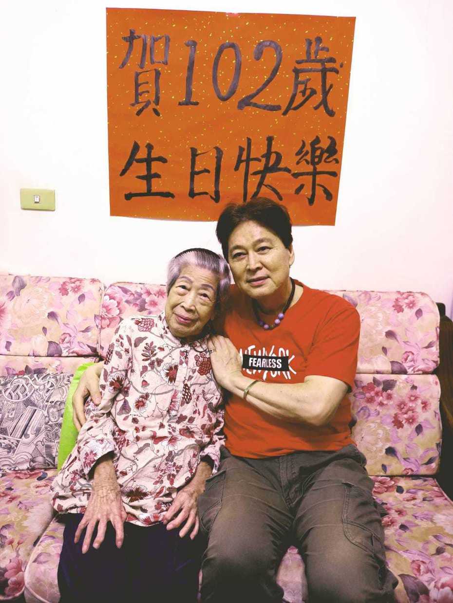 劉尚謙的母親103歲過世，他在臉書懷念她。 圖／摘自臉書