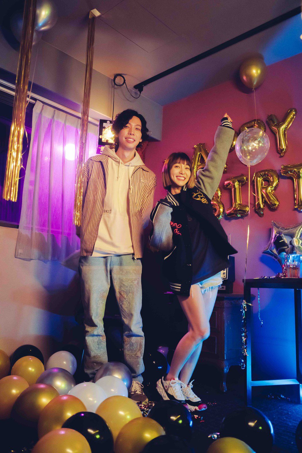 李晉瑋在新歌「派對」MV邀來溫妮（右）。圖／宇森工作室