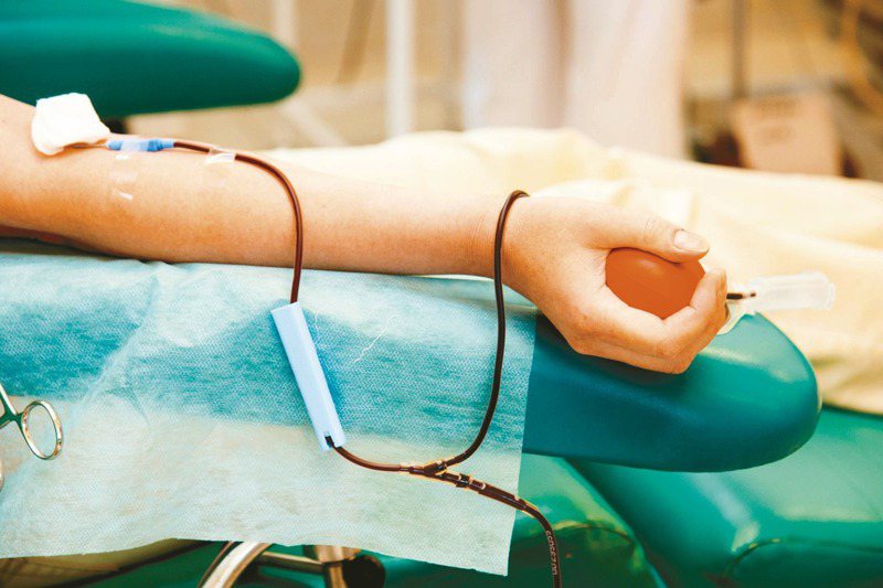 用捐血者當血清調查對象，恐忽略高風險族群。示意圖。圖╱123RF