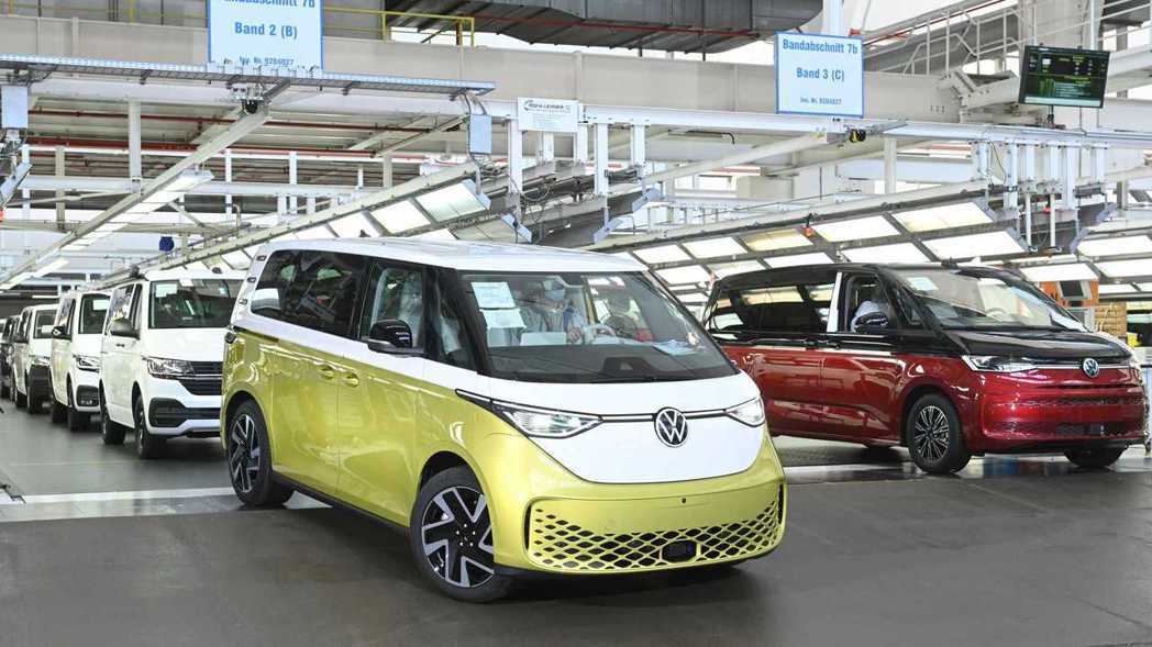 福斯商旅預計Volkswagen ID.Buzz未來產能每年可達13萬輛。 摘自...