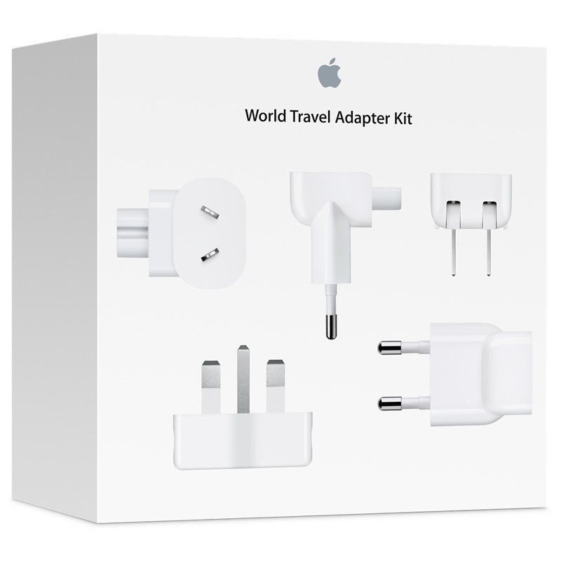 「35W雙USB-C埠電源轉接器」可搭配「Apple 全球旅行轉接器套件」使用，將電源接頭依不同國家的充電規格替換。（翻攝自蘋果官網）