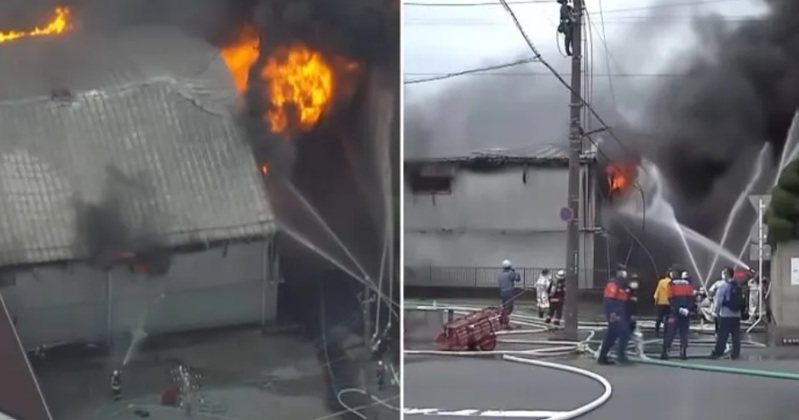 整間建材行因男子縱火陷入火海之中。圖擷自Yahoo日本