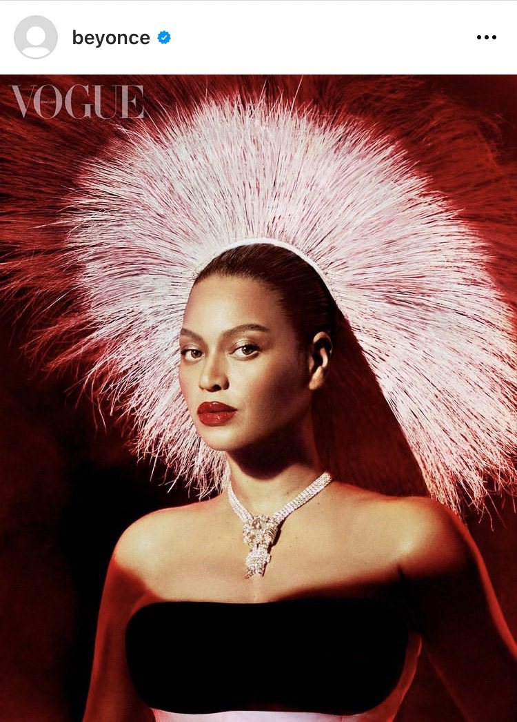 碧昂絲配戴Tiffany重逾80克拉的帝國鑽石高級珠寶項鍊登上七月英國《VOGUE》時尚雜誌。圖／摘自IG @beyonce