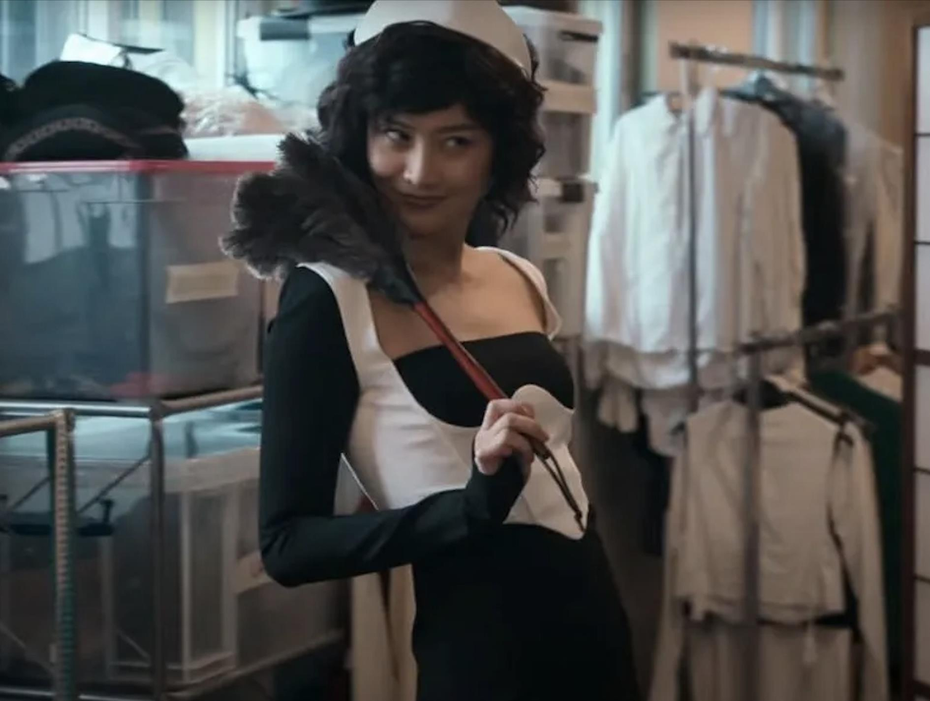 陳法拉在「迷離劫」影集中有女僕的造型。圖／摘自YouTube