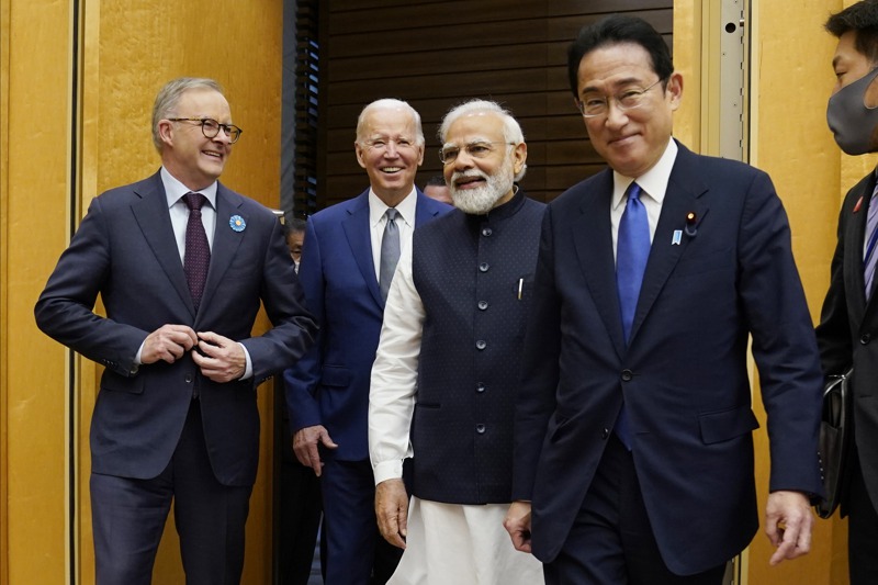 日韓澳紐四國領袖可望在北約峰會場邊舉行高峰會，被媒體形容為「新四方安全對話」。圖為美日澳和印度領袖5月在東京出席「四方安全對話」高峰會。美聯社