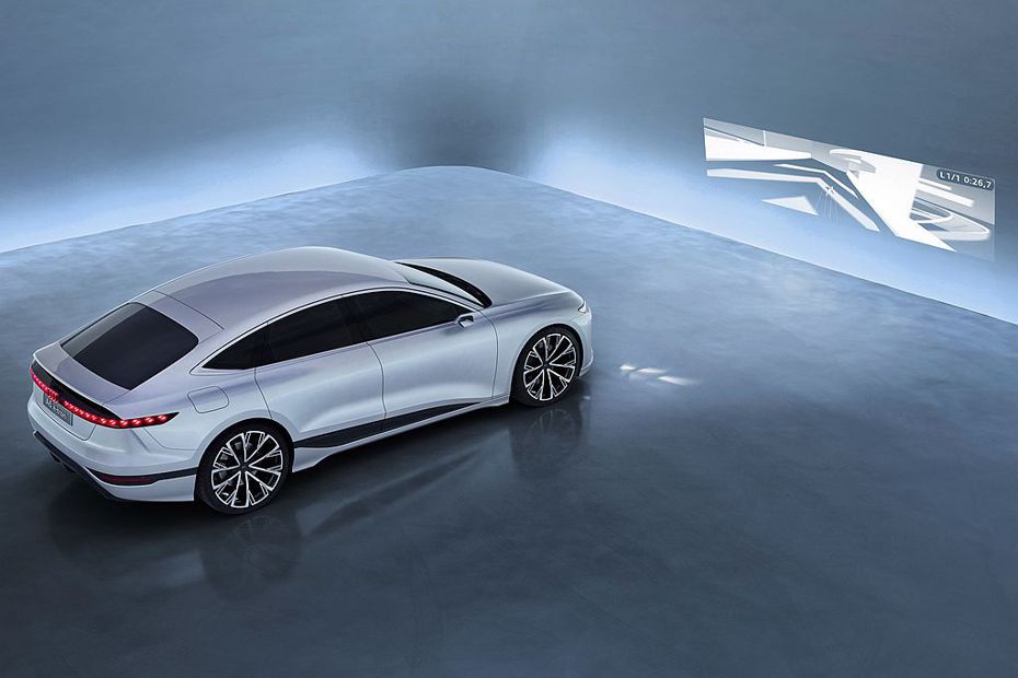 Audi汽車始終秉持進化精神，以前瞻思維帶領燈光科技走向新境界。 圖／Audi提供