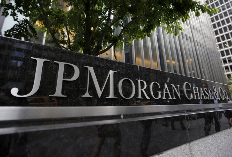 包括摩根大通（JPMorgan）在內的美國大銀行，通過聯準會的年度壓力測試。  路透