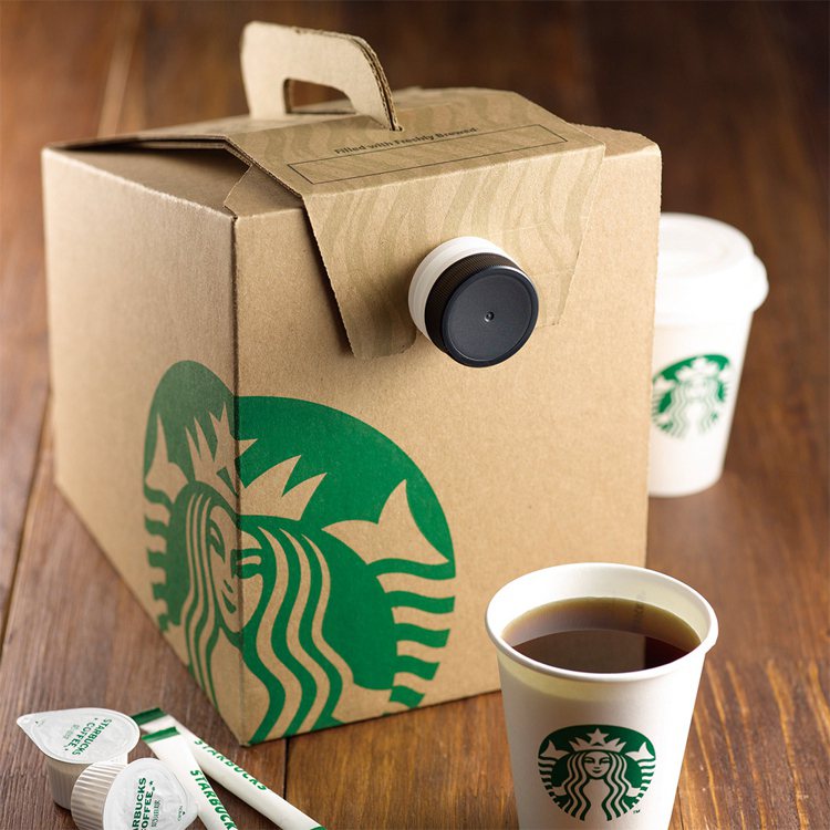 咖啡隨行外帶盒乙盒原價500元。圖／擷取自 星巴克咖啡同好會(Starbucks Coffee)