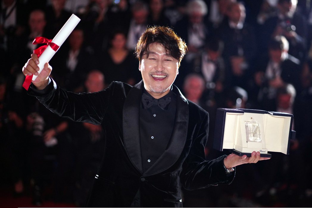 宋康昊以《嬰兒轉運站》獲第75屆坎城影展最佳男演員。 圖／法新社