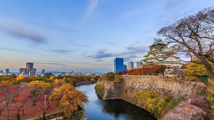 大阪周遊券，除了地鐵、巴士、新電車等可無限搭乘，還享有市中心約35個觀光景點免費...