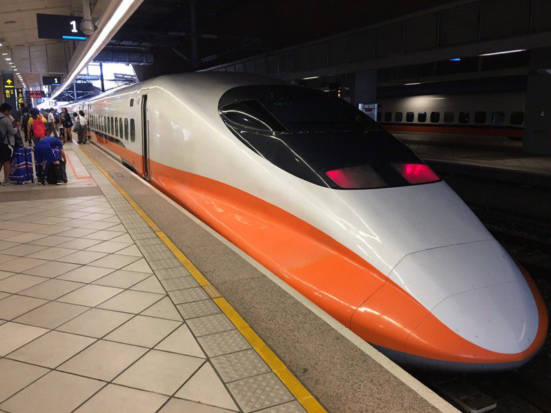 高鐵相當方便，短時間內就可以往返台灣南北。 示意圖／聯合報系資料照片