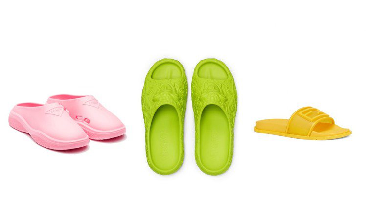 造型時尚的橡膠拖鞋不怕水也能擺脫鞋襪的悶熱，搭配上高彩度的配色，絕對是夏季必備的...