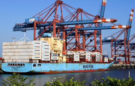 馬士基執行長施索仁表示，目前貨櫃運量尚未顯露出全球經濟將下滑的跡象。  路透