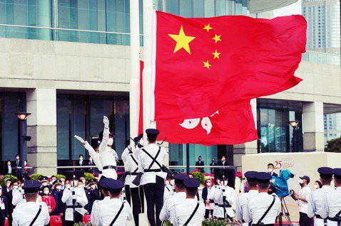 今年2022年7月1日為香港主權移交的25週年，而就中國的政治立場而言，必須也只...