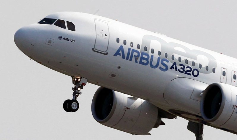 大陸三大航空公司將斥資三七二億美元購買二九二架空巴A320NEO系列飛機。（路透）
