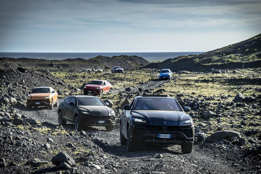 Lamborghini Urus為期一個月的冰島駕駛體驗。 圖／摘自Lambor...