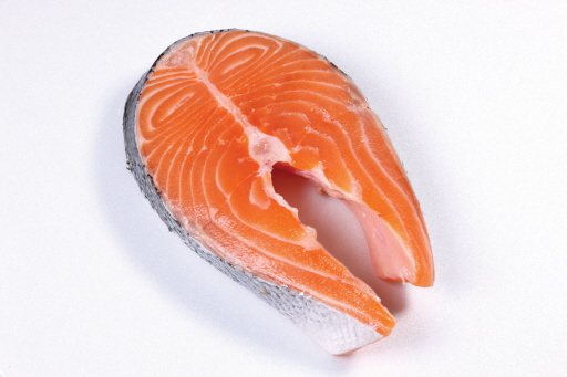 輪切鮭魚調理起來很方便。 圖／ingimage提供