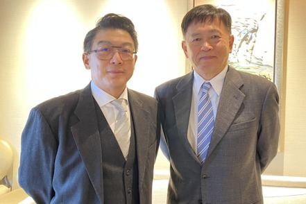 和泰產險董事長蔡伯龍（右）、總經理莊瑞德（左）。記者陳怡慈/攝影