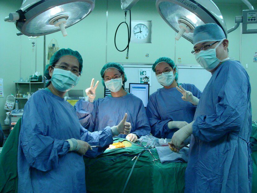 陳芸團隊在小腸移植動物實驗成功後，再完成人體實驗植成功，讓小腸移植手術在台灣落地...