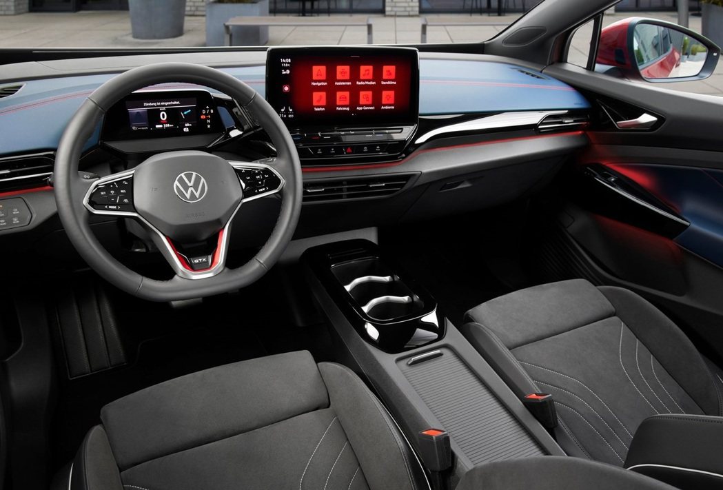 Volkswagen坦言未來可能會走車輛功能付費訂閱制的方案。 圖／摘自Volk...