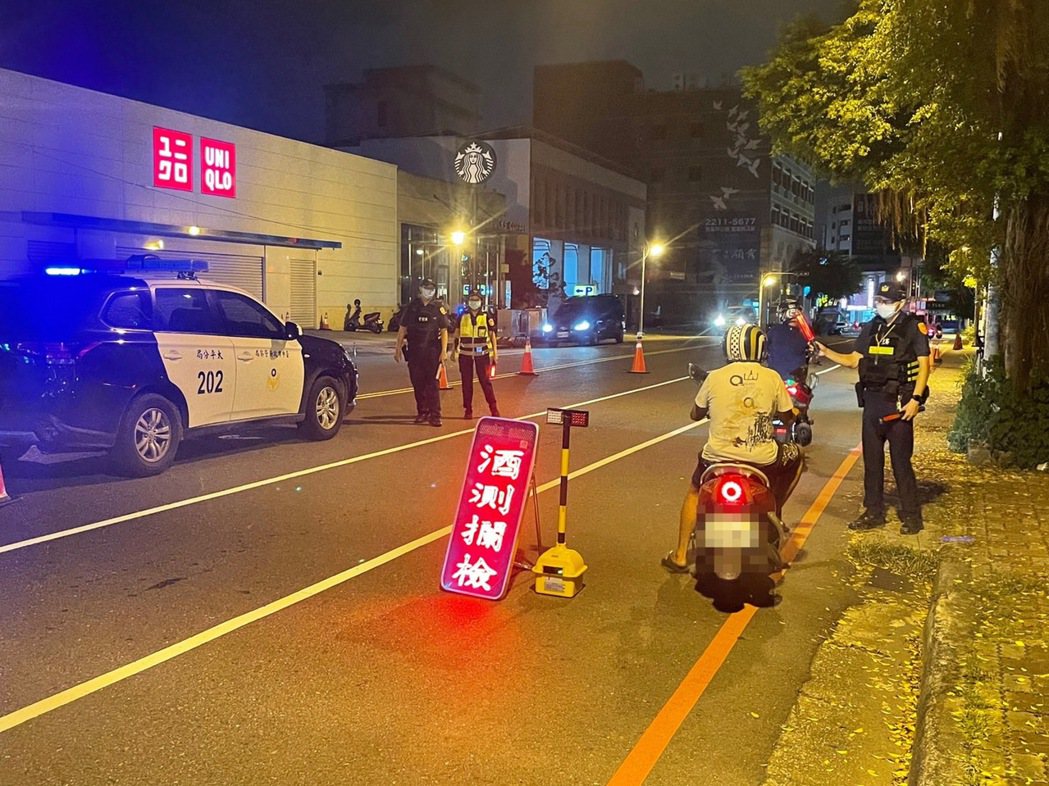 警方將於國慶連假期間針對酒駕攔查大執法。圖／台中市警局提供