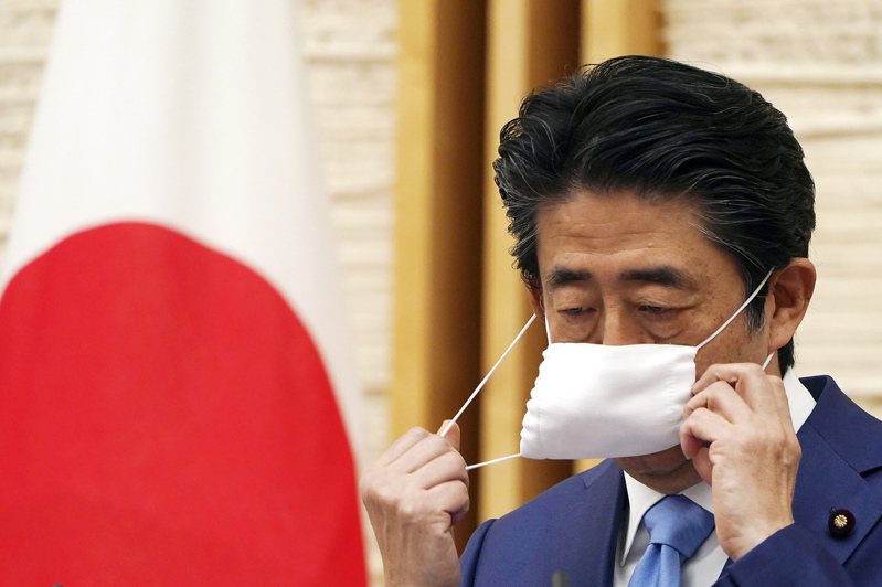 日本前首相安倍晉三8日在奈良遇刺身亡。美聯社