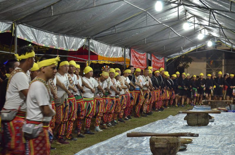 「小米收穫祭」是卡大地布部落年度的重要盛事。圖／中華電信基金會「蹲點·台灣」活動提供