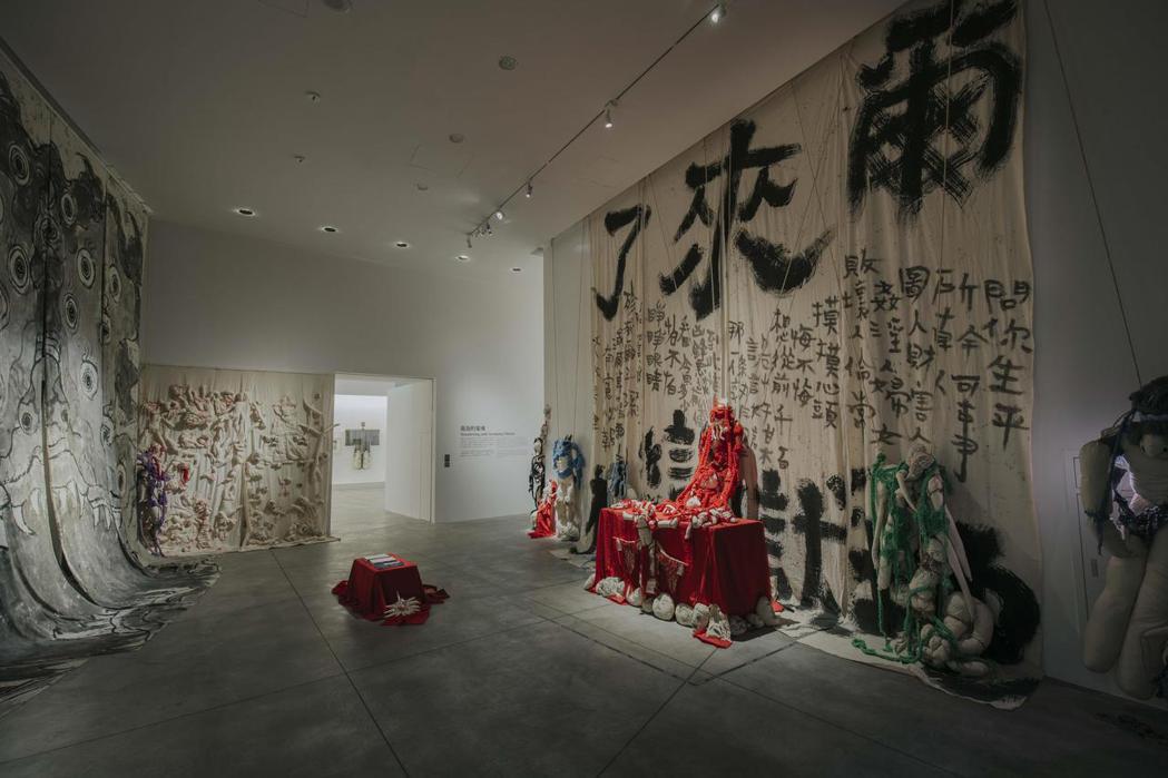 台南市美術館籌備推出「亞洲的地獄與幽魂」特展，未開展即以驚悚殭屍裝置，引領全台話題，獲得目光關注及看展人潮。 圖／取自台南市美術館網站