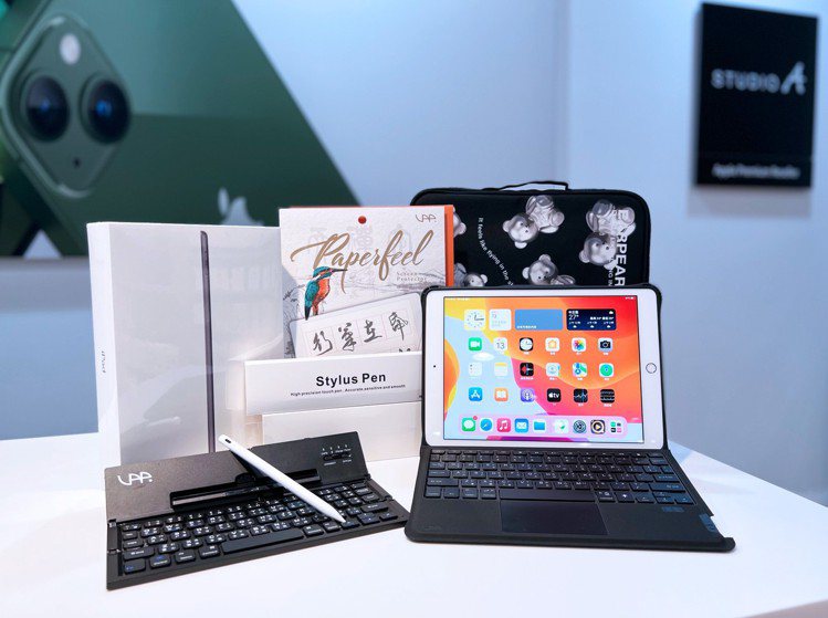 買iPad第9代單機直贈觸控筆或藍牙鍵盤，STUDIO A官網加價購最高現省4,...