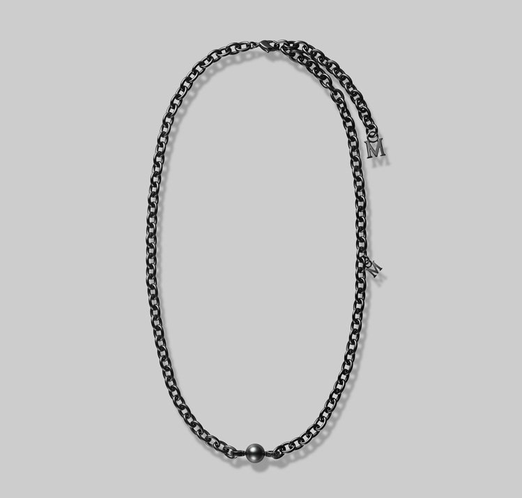 MIKIMOTO PASSIONOIR系列黑珍珠細版長鍊，83,000元。圖 /...