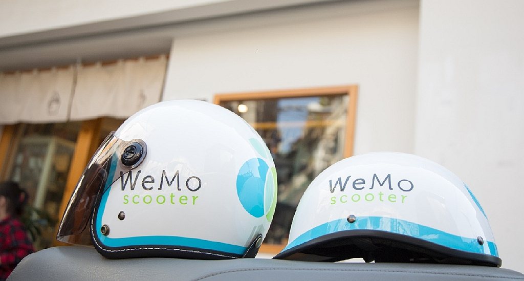 WeMo Scooter今夏推出全新無毒、抗菌、防臭安全帽2.0，並揀選醫療級「奈米銅纖維」材料作為內襯，有效讓用戶於酷熱時令與梅雨季來臨時，有更好的騎乘體驗。 圖／WeMo Scooter提供