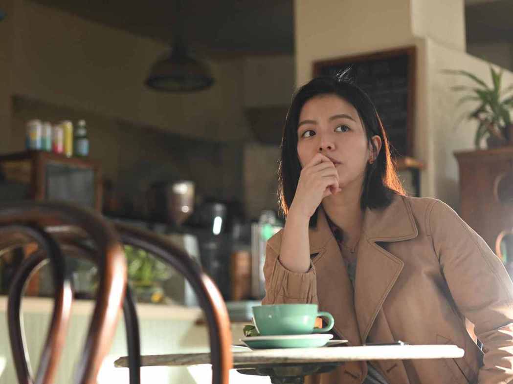 宋芸樺在「我的天堂城市」飾演赴美留學的台灣人，大秀流利英文。圖／力揚電影、滿滿額娛樂提供