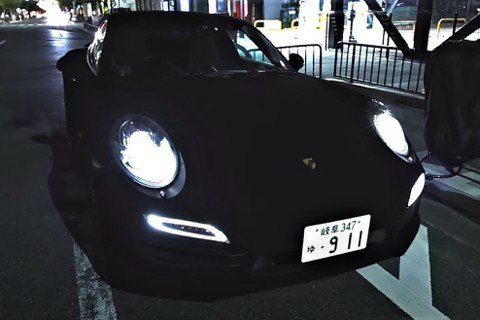真黑色無雙？從黑暗世界中現身的Porsche 911！