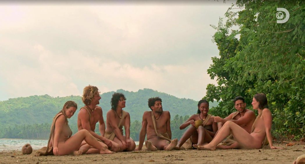 「裸身求愛21天」將16名單身男女送到一座小島上，在野外求生的同時，也發展浪漫關係，光是彼此袒裎相見就充滿話題。圖／MyVideo提供