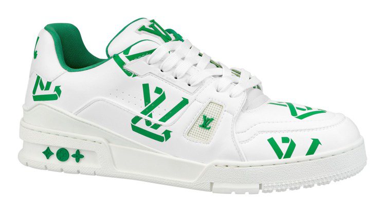 LV Trainer 綠色運動鞋，42,200元。圖／路易威登提供