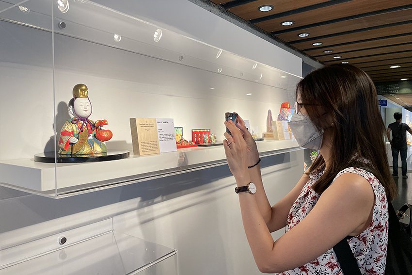 「人形NINGYO：日本人形的藝術與美」，即日起至9月4日止於陶博館盛大展出，6...