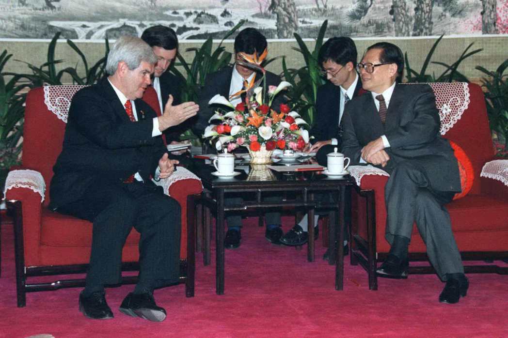 金瑞契1997年3月訪問中國，會見中國國家主席江澤民。 圖／路透社