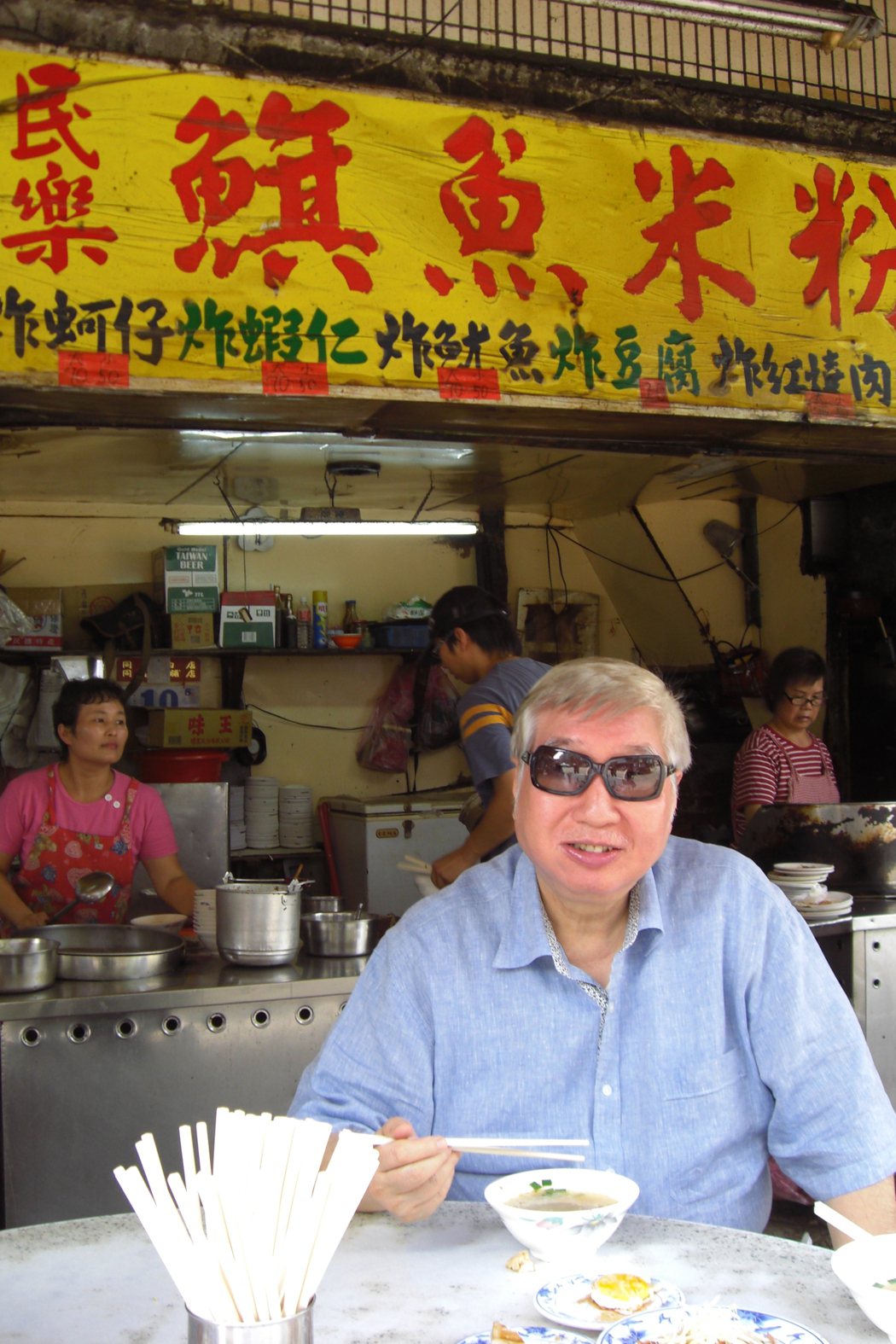 陳飛龍喜歡吃平民美食。圖／南僑提供