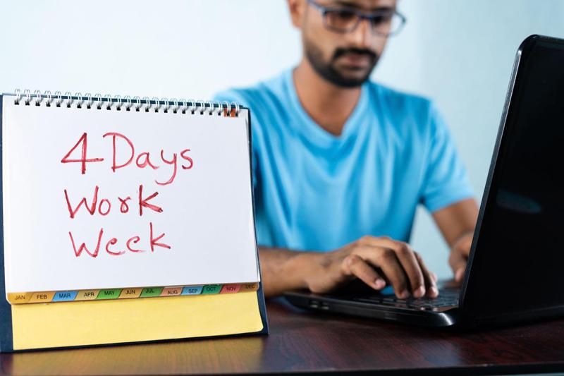 過去八周，英國有數千名員工在薪資不變的情況下嘗試每周只工作四天。這是迄今為止全球最大規模的周休三日實驗。路透／alamy