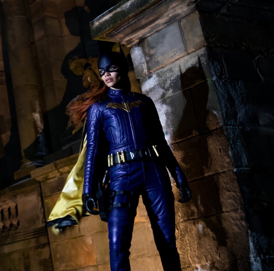 「蝙蝠女孩」砸大錢拍攝，卻在即將完成前被整個砍掉，DC影片迷感到震驚、遺憾。圖／摘自imdb