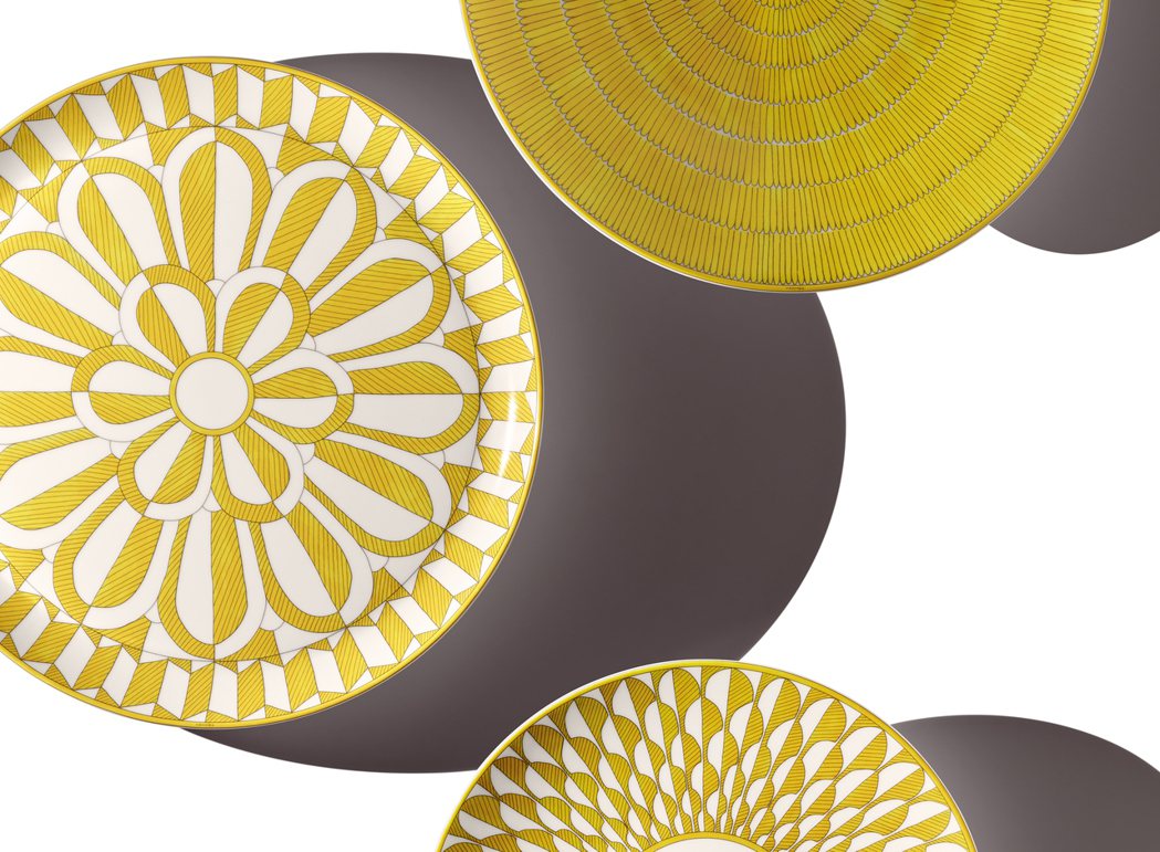 愛馬仕推出了全新餐瓷Soleil d'Hermès系列。圖／愛馬仕提供