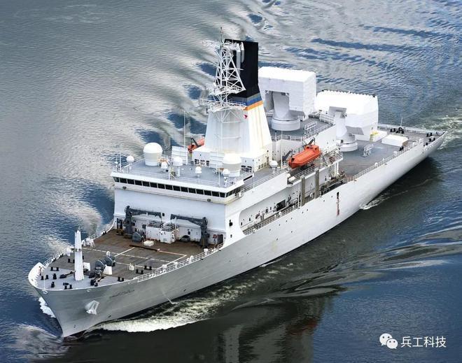 美國「霍華德．洛倫岑」號導彈測量船已進入沖繩海域。（微信／兵工科技）