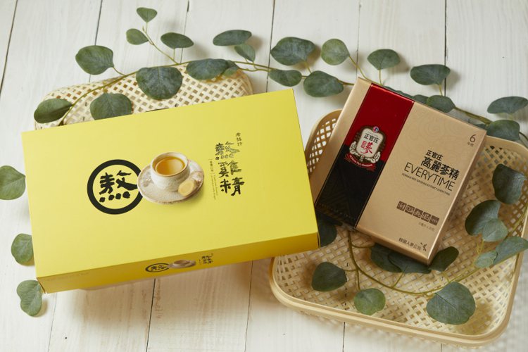健康風當道，正官庄最熱賣的高麗蔘精禮盒，與迪化街80年老店老協珍熬雞精禮盒，也是...