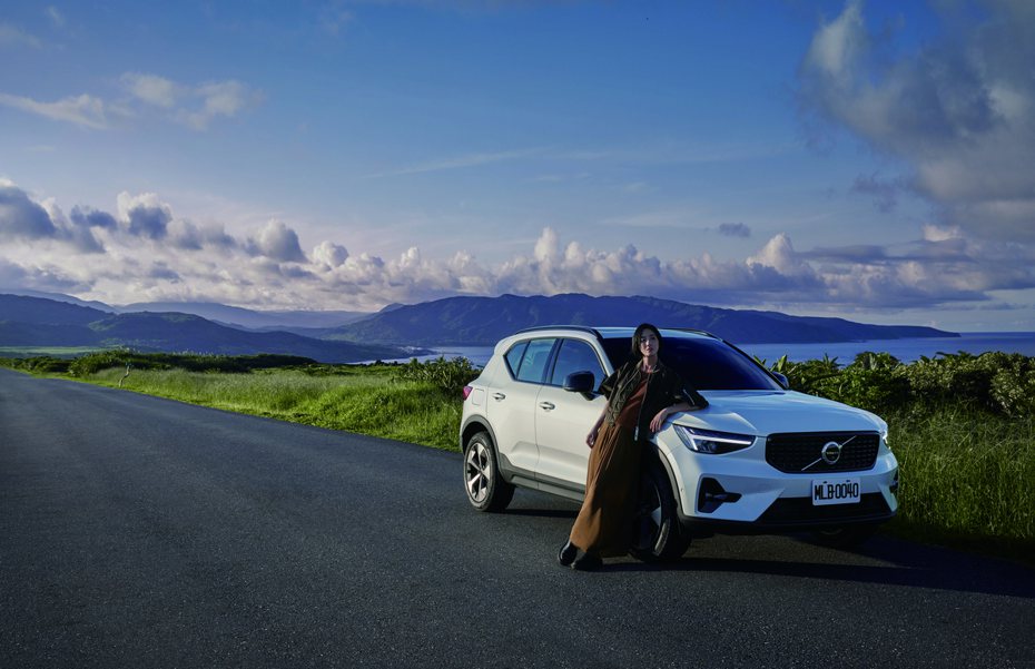 國際富豪汽車宣布Volvo XC40全新改款上市，與金馬影后桂綸鎂再續前緣。 圖／國際富豪汽車提供